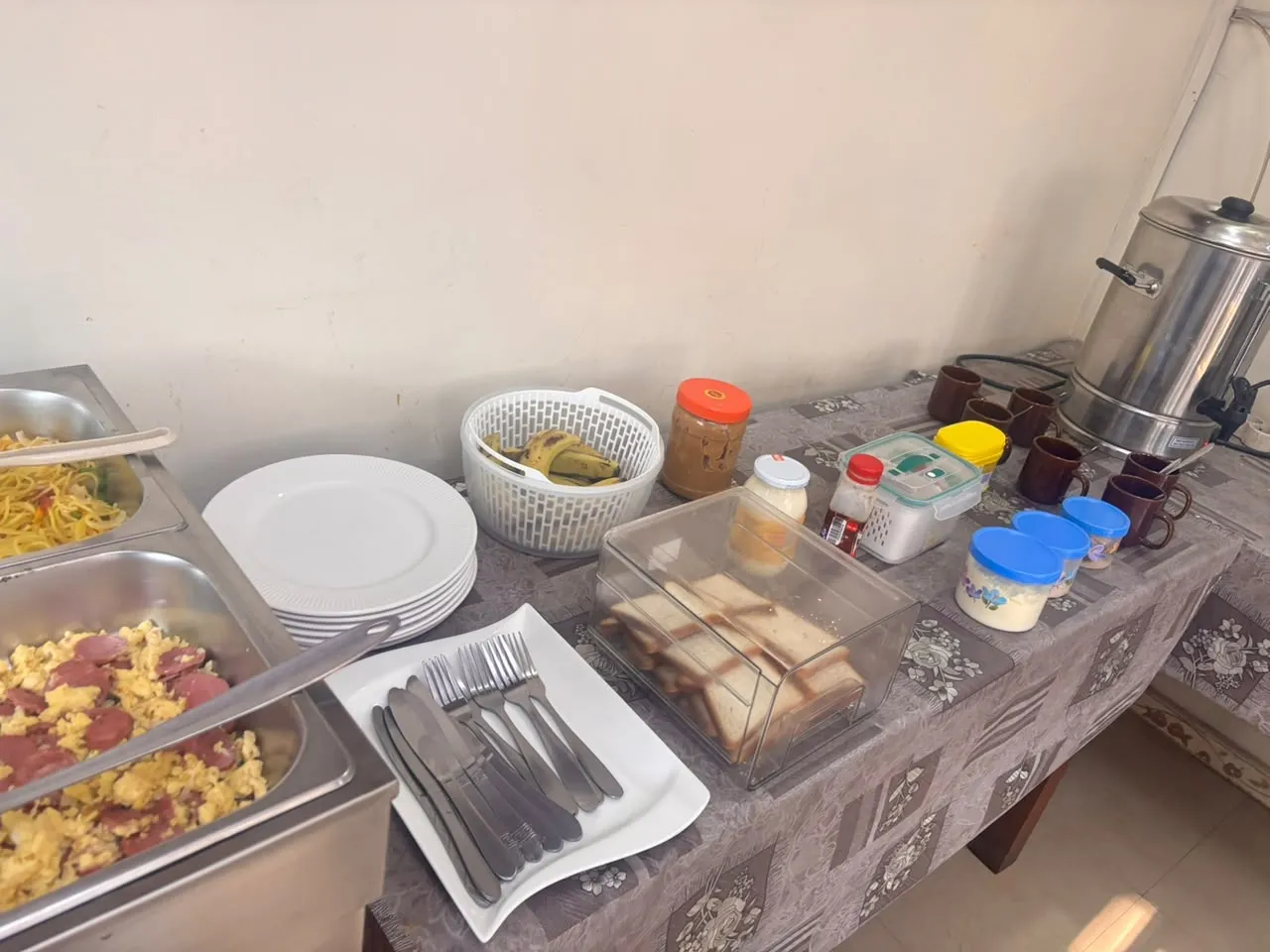 Restaurant de l'Anglicane Guest House — photo 17