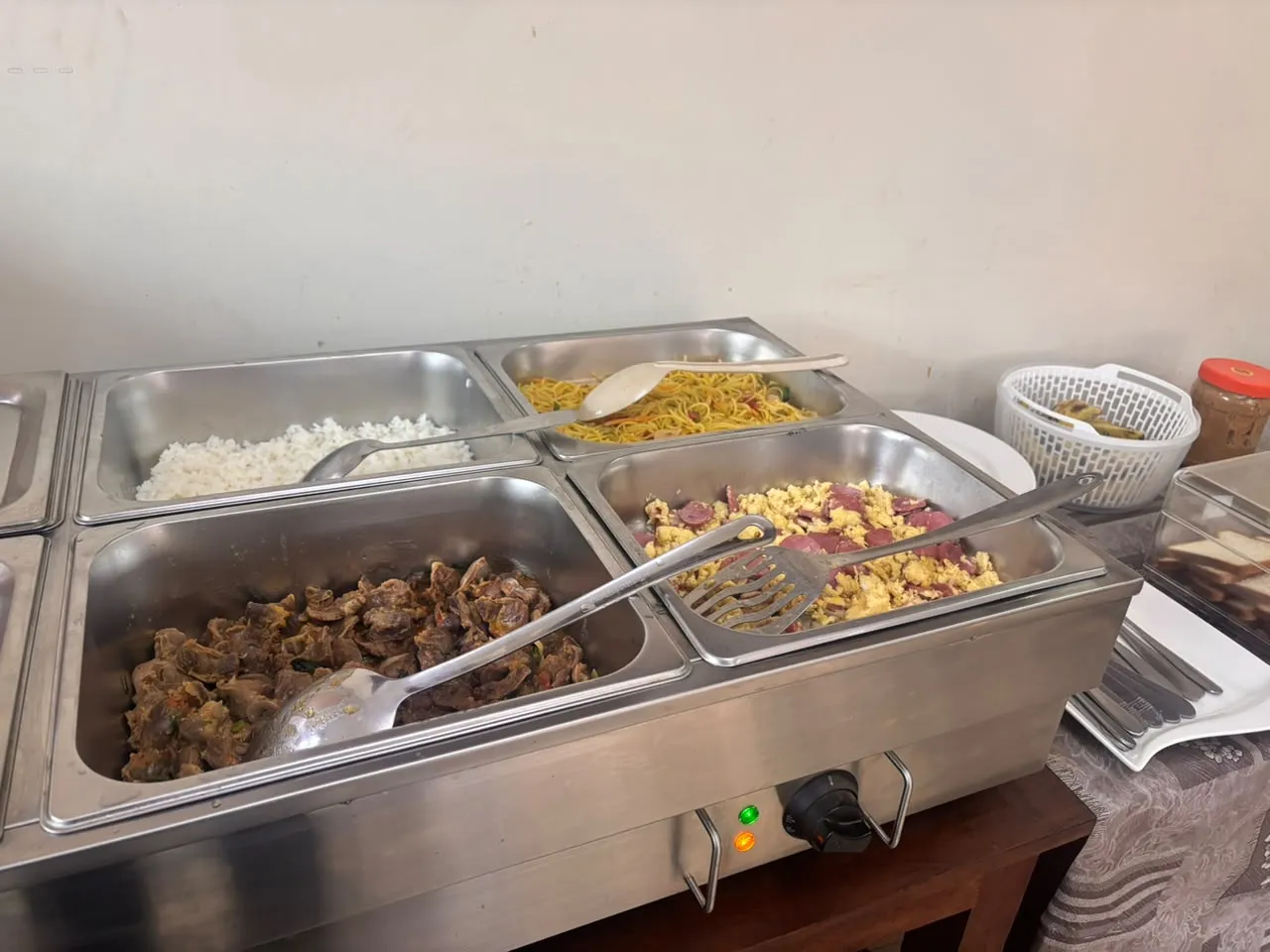 Restaurant de l'Anglicane Guest House — photo 19